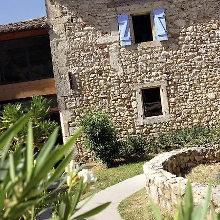 فندق Domaine Les Mejeonnes 3*